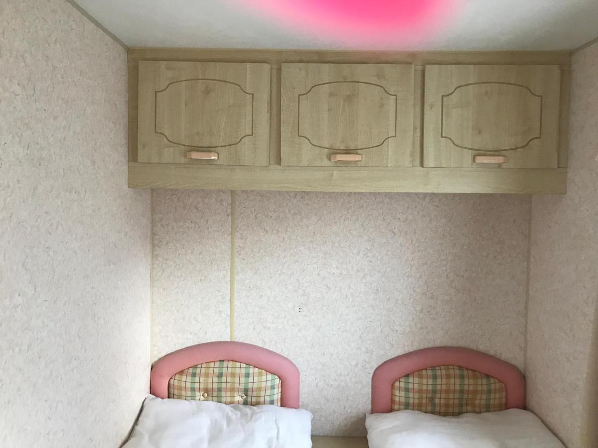 8 Berth On Coral Beach Hotel Ingoldmells Buitenkant foto